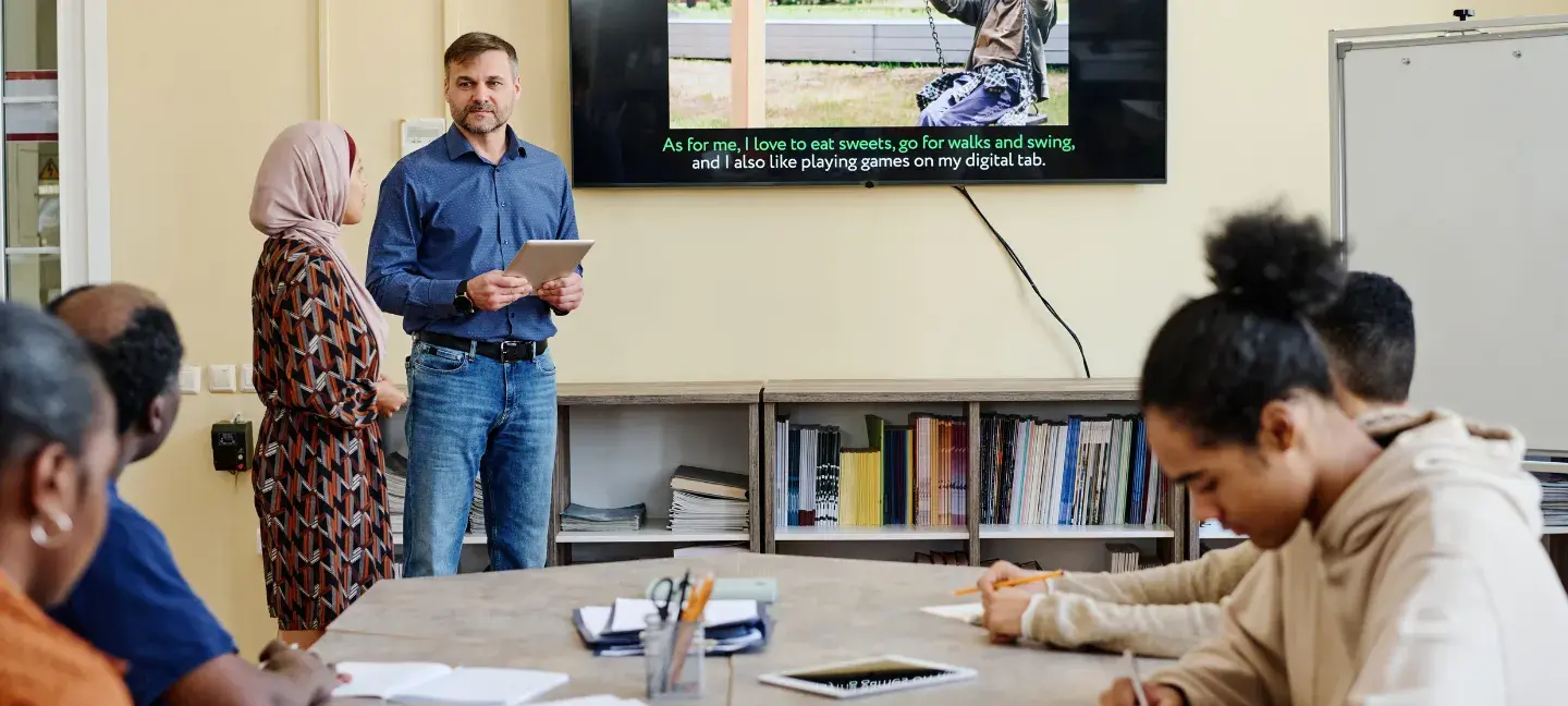Taal - Taalvaardigheden - Basisvaardigheden - Inburgering