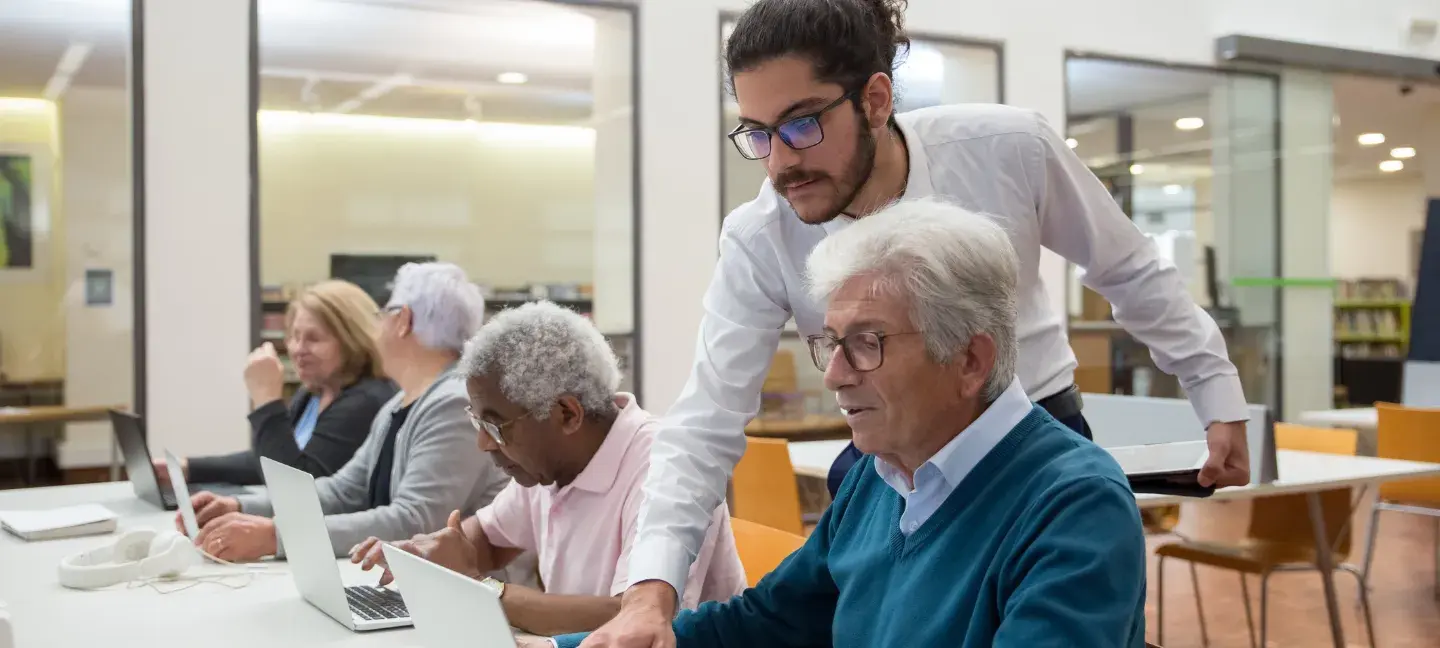 Ouderen - Computers - Digitalisering - Digitale weerbaarheid - ICT
