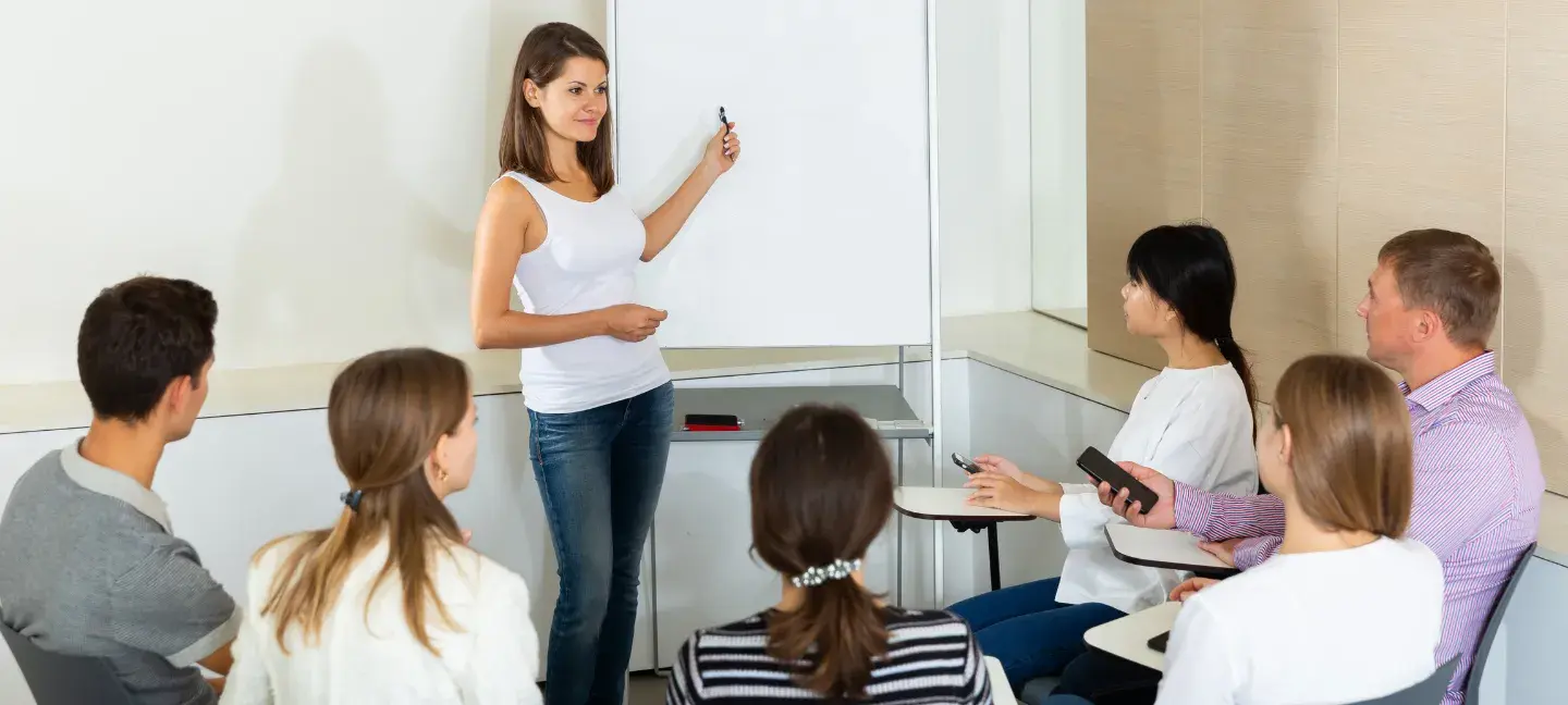 Bespreking - Opleidingsmateriaal - Onderwijs